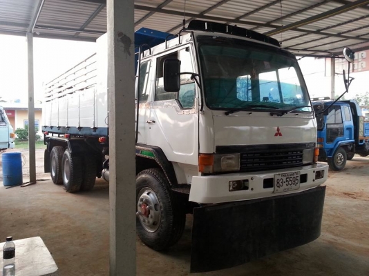 ขายดั้ม2เพลา FN527M-TF เครื่อง220เทอร์โบ เพลาบุ๋ม เบรกใหญ่ เกียร์10สปีด ราคา850,000 สนใจโทร 090-8588