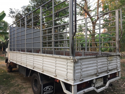 ขายรถ6ล้อ FD3HKA 195แรง ยาว 5.60ม. ราคา 435000 บาท
