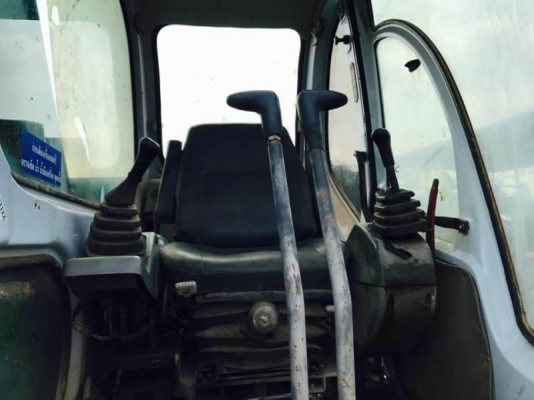 KOBELCO SK200LC-5 SUPER 1,450,000 บาท บูมยาว 18เมตร  ไฟฟ้าครบ เครื่องดี ปั้มดี  เอกสารเล่มทะเบียน  รถอยู่ จ.ปทุมธานี  โทร 098-1862844 ไอดีไลน์ ja5657