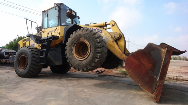 ขายรถตักล้อยาง KOMATSU WA380-6 (สภาพดี ราคาถูกถูก)