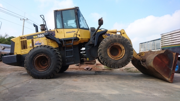ขายรถตักล้อยาง KOMATSU WA380-6 (สภาพดี ราคาถูกถูก)