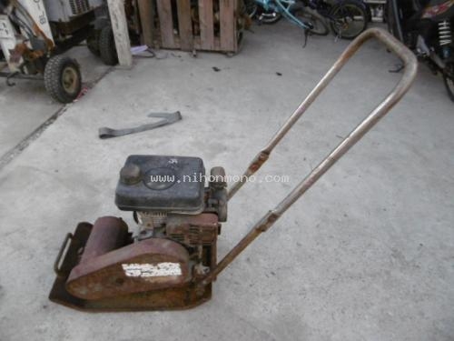 ราคาพิเศษ 9,500 บาท!! เครื่องตบดิน TACOM TPD40EY รหัสสินค้า : 80803455 www.nihonmono.com ราคาพิเศษ 9,500 บาท!! เครื่องตบดิน TACOM TPD40EY รหัสสินค้า : 80803455 www.nihonmono.com