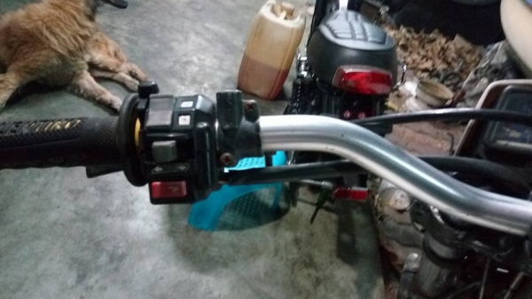 ขายถูก ZEROW225 พร้อมขี่ ขายถูก ZEROW225 พร้อมขี่