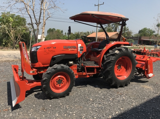 ขายรถไถคูโบต้า L4708(4WD)2เพลา ใช้งาน 700 ชั่วโมง สภาพสวยพร้อมใช้ค่ะ พร้อมอุปกรณ์ ใบมีดหน้าและโลเตอร์รีจอบหมุน ราคา 428,000 บาท #พร้อมส่งฟรีถึงบ้าน โทรสอบถามได้เลยค่ะ 081-9136451 ขอดูรูปทาง Line:Bow6451  เครื่องดี เกียร์ดี ยางดีทั้ง 4 เส้น ตรวจเชคเรียบร้อ