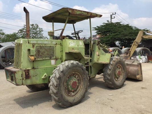 ขายรถตัดล้อยาง CAT 910 เดิมๆจากนอก 2 เพลา ดิสเบรคหน้า เกียร์ท๊อค 1-2-3 สะภาพพร้อมใช้งาน เครื่องแรง ราคา.450000 สนใจโทร081-3531946 ลาย(ID)081-3531946 ต่อ.บางนา ลองรถได้ที่ ปทุม ลำลูกกาคลอง 4 ครับ ขายรถตัดล้อยาง CAT 910 เดิมๆจากนอก 2 เพลา ดิสเบรคหน้า เกียร์ท๊อค 1-2-3 สะภาพพร้อมใช้งาน เครื่องแรง ราคา.450000 สนใจโทร081-3531946 ลาย(ID)081-3531946 ต่อ.บางนา ลองรถได้ที่ ปทุม ลำลูกกาคลอง 4 ครับ