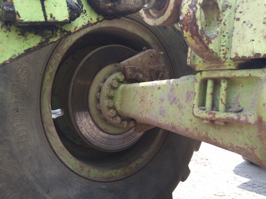 ขายรถตัดล้อยาง CAT 910 เดิมๆจากนอก 2 เพลา ดิสเบรคหน้า เกียร์ท๊อค 1-2-3 สะภาพพร้อมใช้งาน เครื่องแรง ราคา.450000 สนใจโทร081-3531946 ลาย(ID)081-3531946 ต่อ.บางนา ลองรถได้ที่ ปทุม ลำลูกกาคลอง 4 ครับ ขายรถตัดล้อยาง CAT 910 เดิมๆจากนอก 2 เพลา ดิสเบรคหน้า เกียร์ท๊อค 1-2-3 สะภาพพร้อมใช้งาน เครื่องแรง ราคา.450000 สนใจโทร081-3531946 ลาย(ID)081-3531946 ต่อ.บางนา ลองรถได้ที่ ปทุม ลำลูกกาคลอง 4 ครับ