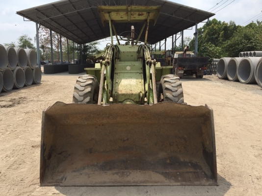 ขายรถตัดล้อยาง CAT 910 เดิมๆจากนอก 2 เพลา ดิสเบรคหน้า เกียร์ท๊อค 1-2-3 สะภาพพร้อมใช้งาน เครื่องแรง ราคา.450000 สนใจโทร081-3531946 ลาย(ID)081-3531946 ต่อ.บางนา ลองรถได้ที่ ปทุม ลำลูกกาคลอง 4 ครับ ขายรถตัดล้อยาง CAT 910 เดิมๆจากนอก 2 เพลา ดิสเบรคหน้า เกียร์ท๊อค 1-2-3 สะภาพพร้อมใช้งาน เครื่องแรง ราคา.450000 สนใจโทร081-3531946 ลาย(ID)081-3531946 ต่อ.บางนา ลองรถได้ที่ ปทุม ลำลูกกาคลอง 4 ครับ