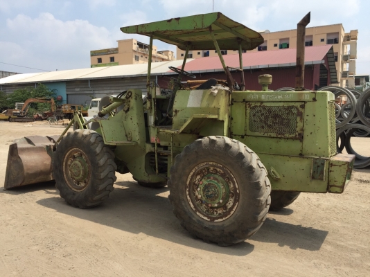 ขายรถตัดล้อยาง CAT 910 เดิมๆจากนอก 2 เพลา ดิสเบรคหน้า เกียร์ท๊อค 1-2-3 สะภาพพร้อมใช้งาน เครื่องแรง ราคา.450000 สนใจโทร081-3531946 ลาย(ID)081-3531946 ต่อ.บางนา ลองรถได้ที่ ปทุม ลำลูกกาคลอง 4 ครับ ขายรถตัดล้อยาง CAT 910 เดิมๆจากนอก 2 เพลา ดิสเบรคหน้า เกียร์ท๊อค 1-2-3 สะภาพพร้อมใช้งาน เครื่องแรง ราคา.450000 สนใจโทร081-3531946 ลาย(ID)081-3531946 ต่อ.บางนา ลองรถได้ที่ ปทุม ลำลูกกาคลอง 4 ครับ