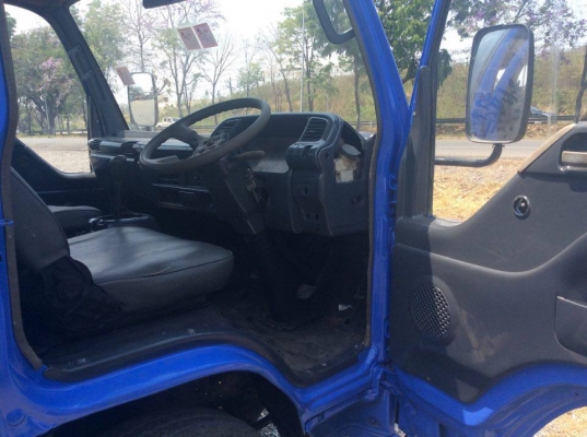 รถบรรทุกกระบะ 6 ล้อ ISUZU NPR หัวการ์ตูน รถห้างแท้ เครื่อง 110 แรง