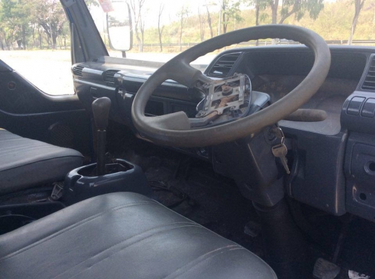 รถบรรทุกกระบะ 6 ล้อ ISUZU NPR หัวการ์ตูน รถห้างแท้ เครื่อง 110 แรง