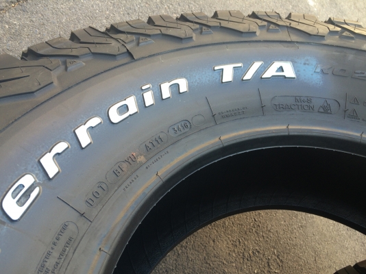 BF Goodrich All-Terrain KO2 285 75 16 PR10 BF Goodrich All-Terrain KO2 285 75 16 PR10