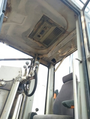 รถเกรด รุ่น MG1320B