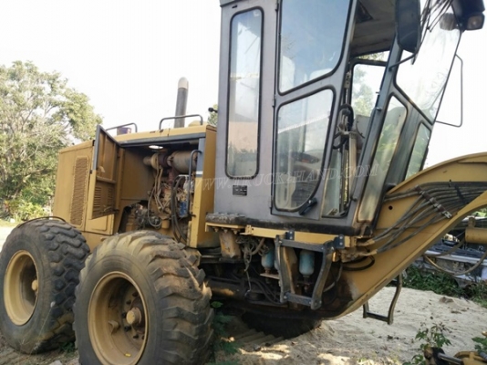 รถเกรด รุ่น MG1320B