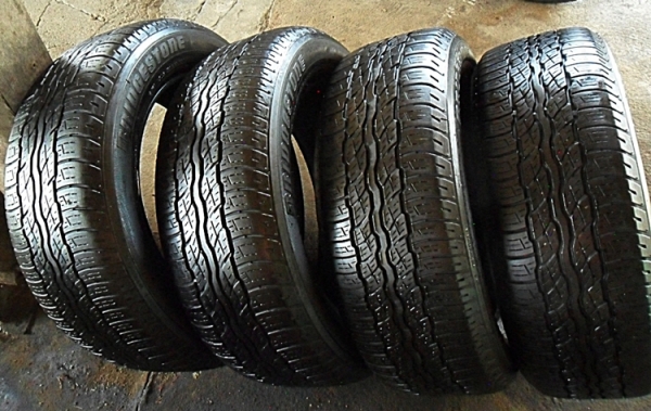 ยาง18 ลงพื้นปี16 บริดสโตน ญี่ปุ่น 235-55-18 ดอก7มิลไม่มีปะเลย