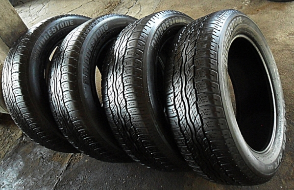 ยาง18 ลงพื้นปี16 บริดสโตน ญี่ปุ่น 235-55-18 ดอก7มิลไม่มีปะเลย