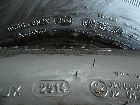 ยางกระบะสูง16 มิชลิน 245-70-16 ลงพื้นปี15 ดอกหนา8มิล ยางกระบะสูง16 มิชลิน 245-70-16 ลงพื้นปี15 ดอกหนา8มิล