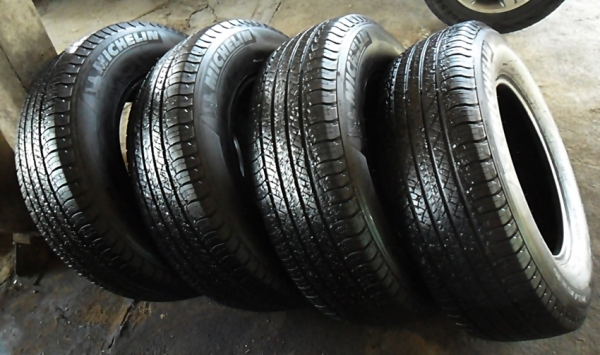 ยางกระบะสูง16 มิชลิน 245-70-16 ลงพื้นปี15 ดอกหนา8มิล ยางกระบะสูง16 มิชลิน 245-70-16 ลงพื้นปี15 ดอกหนา8มิล