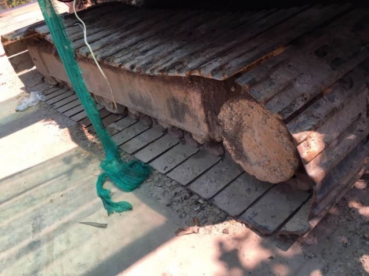 HITACHI EX200-2 ราคา 345,000 บาท เครื่องดี  เมก้าปั้มแรง โช่บาง ใบแทรคสวย เอกสารอินวอยท์  รถอยู่ จ.ร้อยเอ็ด โทร&amp;ไอดีไลน์ 0610710295