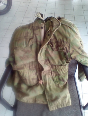 เสื้อทหารมือสอง