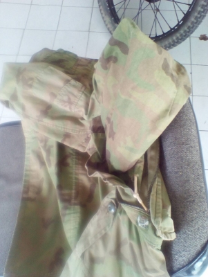 เสื้อทหารมือสอง