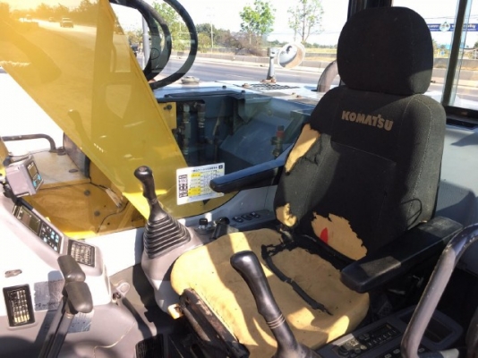 ขายรถแบคโฮ KOMATSU PC138US-2 รถนอกนำเข้าเองจากญี่ปุ่น สภาพสวยพร้อมใช้งาน มีVDOการทำงานครับ ขายรถแบคโฮ KOMATSU PC138US-2 รถนอกนำเข้าเองจากญี่ปุ่น สภาพสวยพร้อมใช้งาน มีVDOการทำงานครับ