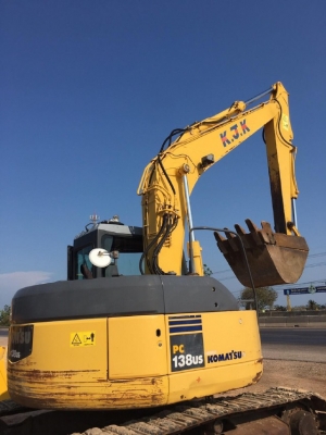 ขายรถแบคโฮ KOMATSU PC138US-2 รถนอกนำเข้าเองจากญี่ปุ่น สภาพสวยพร้อมใช้งาน มีVDOการทำงานครับ ขายรถแบคโฮ KOMATSU PC138US-2 รถนอกนำเข้าเองจากญี่ปุ่น สภาพสวยพร้อมใช้งาน มีVDOการทำงานครับ