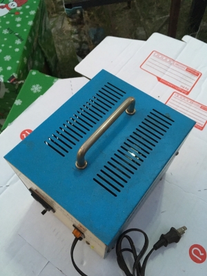 หม้อแปลงไฟจาก 200,220,240v ==> 100,117v ขนาด 1000W (1KVA) ของ TOYOZUMI