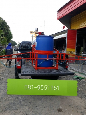 เครื่องพ่นยารถไถนั่งขับ