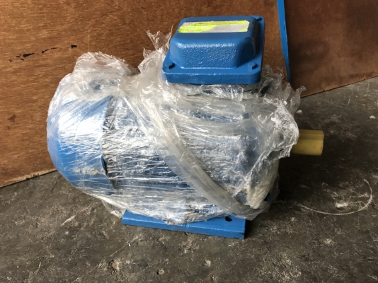 ขายมอเตอร์ Trane( Teco ) 2Hp. 1450rpm. 380V สภาพสวย เหมือนใหม่ หมุนนิ่ม พร้อมใช้งาน