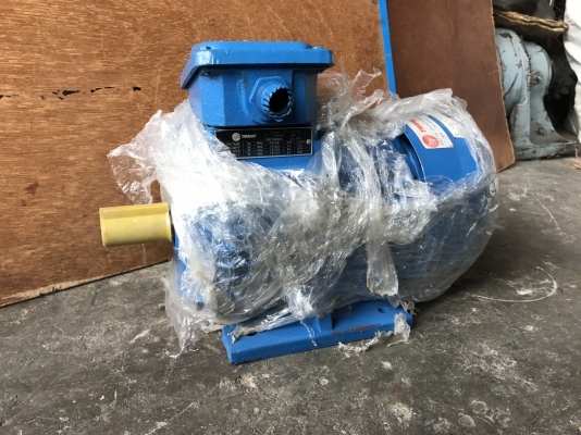 ขายมอเตอร์ Trane( Teco ) 2Hp. 1450rpm. 380V สภาพสวย เหมือนใหม่ หมุนนิ่ม พร้อมใช้งาน