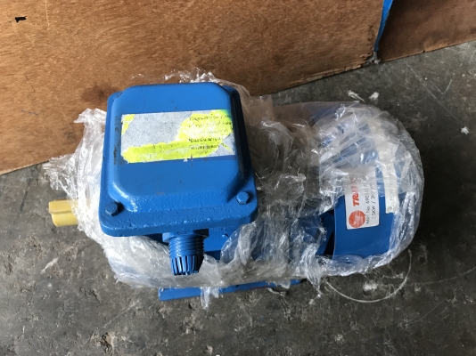ขายมอเตอร์ Trane( Teco ) 2Hp. 1450rpm. 380V สภาพสวย เหมือนใหม่ หมุนนิ่ม พร้อมใช้งาน