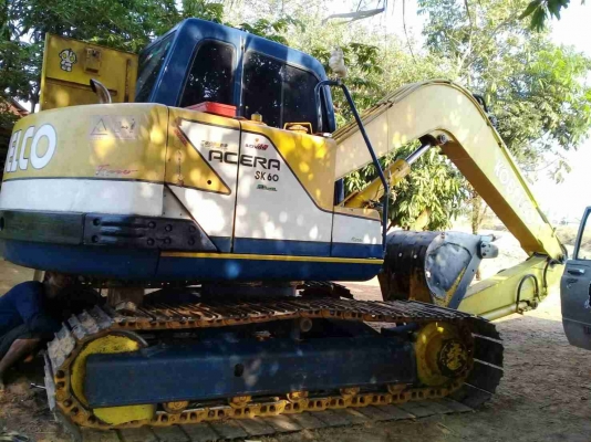 ขายด่วน KOBELCO SK60 MART III รถสภาพสวยพรัอมใช้งาน เครื่องปั้มดี แอร์เย็น ช่วงล่างสวย รถพร้อมใช้งานเลยครับ