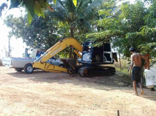 ขายด่วน KOBELCO SK60 MART III รถสภาพสวยพรัอมใช้งาน เครื่องปั้มดี แอร์เย็น ช่วงล่างสวย รถพร้อมใช้งานเลยครับ