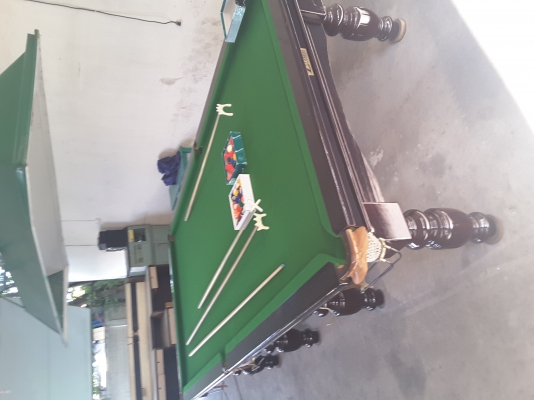 โต๊ะสนุกเกอร์ 5x10 ฟุต พื้นหินชนวน โต๊ะสนุกเกอร์ 5x10 ฟุต พื้นหินชนวน