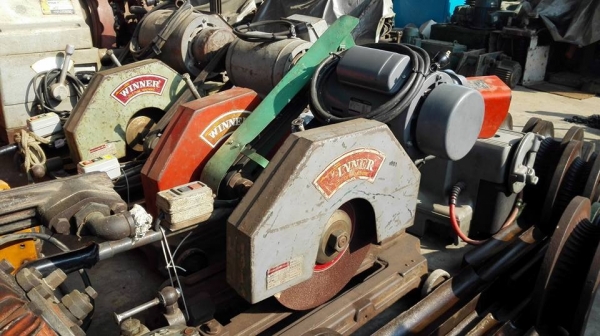 ** SOLD ** ตัดไฟเบอร์ WINNER มอเตอร์ Hitachi / Mitsubishi 3 HP 220V สภาพครบๆพร้อมใช้งาน