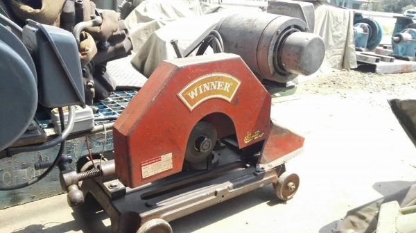 ** SOLD ** ตัดไฟเบอร์ WINNER มอเตอร์ Hitachi / Mitsubishi 3 HP 220V สภาพครบๆพร้อมใช้งาน