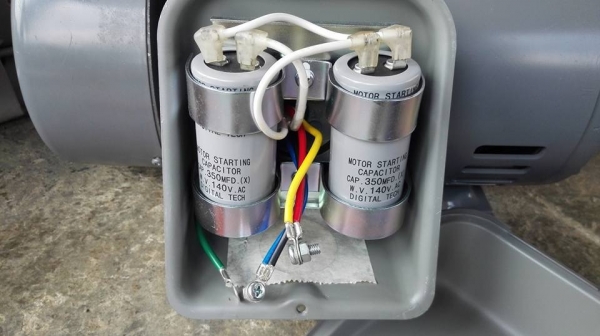 ** SOLD ** มอเตอร์ Hitachi 2 HP 220V ของใหม่ 100\% ไม่เคยโดนไฟ!!