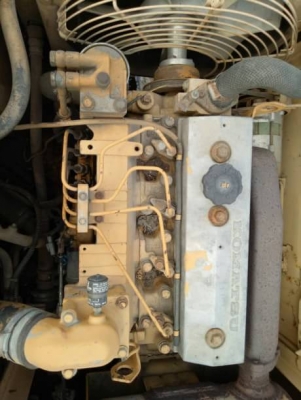 KOMATSU PC60-3