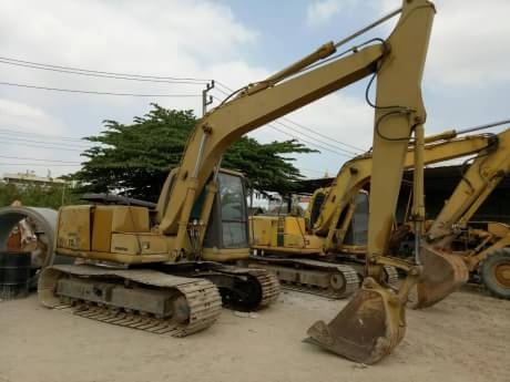KOMATSU PC120-6