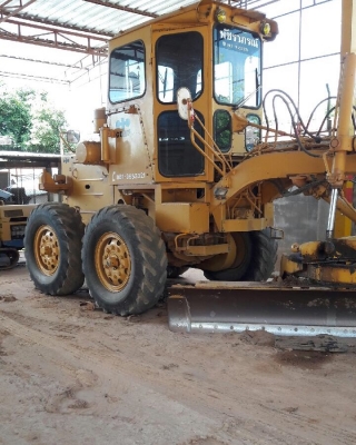 ขาย  รถเกรด KOMATSU GD 376H  เก่านอก ใช้งานมาได้ 1 ปี