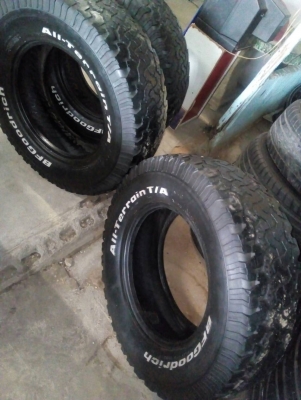 275/70R17  BF Goodrich ALL All-Terrain T/A ชุด 4 เส้น  tel. 063-286-3559,081-427-3941