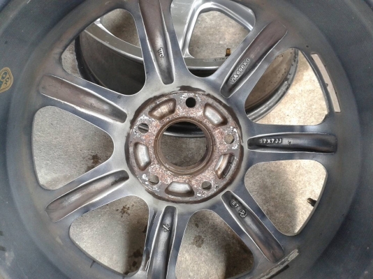 ขอบ17นิ้ว5รู114 ชุดนี้ ราคา 7300 บาท