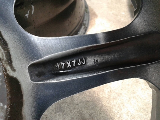 ขอบ17นิ้ว5รู114 ชุดนี้ ราคา 7300 บาท