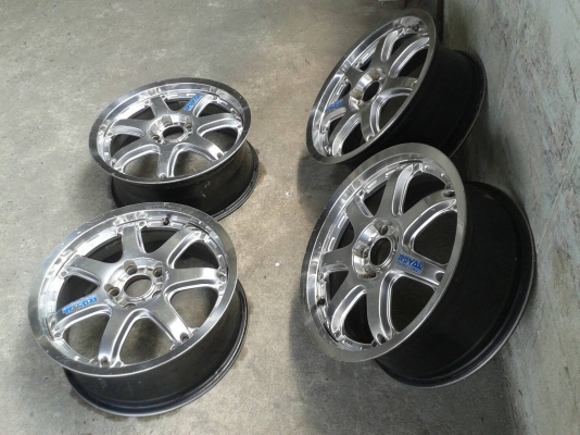 ขอบ17นิ้ว5รู114 ชุดนี้ ราคา 7300 บาท