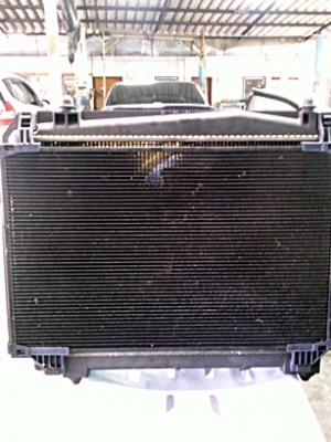 หม้อน้ำ ยาริส  ครบชุด ของถอด