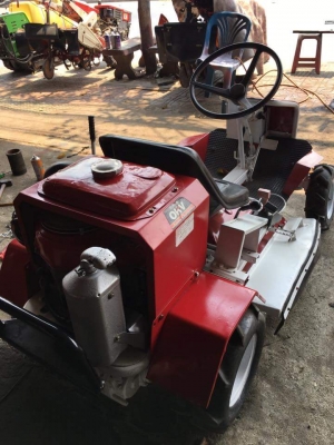 รถตัดแบบนั่งขับ เครื่อง Kubota 13 แรง รถตัดแบบนั่งขับ เครื่อง Kubota 13 แรง