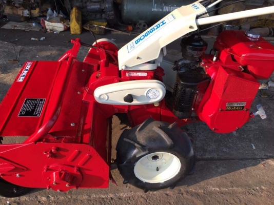 รถตีหญ้า ตัดหญ้าคับ HR 660 B เครื่อง โรบิน 8 แรง เบนซิน รถตีหญ้า ตัดหญ้าคับ HR 660 B เครื่อง โรบิน 8 แรง เบนซิน