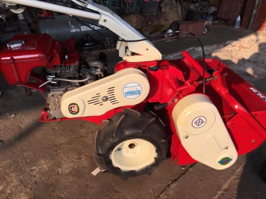 รถตีหญ้า ตัดหญ้าคับ HR 660 B เครื่อง โรบิน 8 แรง เบนซิน รถตีหญ้า ตัดหญ้าคับ HR 660 B เครื่อง โรบิน 8 แรง เบนซิน