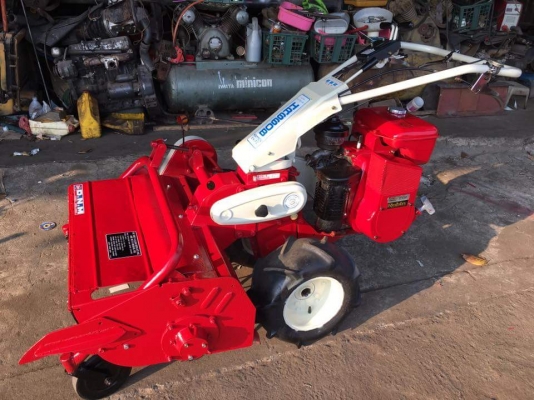 รถตีหญ้า ตัดหญ้าคับ HR 660 B เครื่อง โรบิน 8 แรง เบนซิน