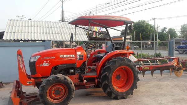 ขายรถไถKubota L3608 รถสวยเดิมๆๆสภาพดีพร้อมใช้ อุปกรณ์ครบ3ชิ้น มีเล่มพร้อมโอนครับ ขายรถไถKubota L3608 รถสวยเดิมๆๆสภาพดีพร้อมใช้ อุปกรณ์ครบ3ชิ้น มีเล่มพร้อมโอนครับ